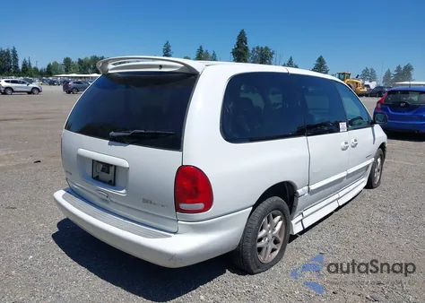 2000 Dodge Grand Caravan Se z USA, uszkodzony, nr VIN 1B4GP44G7YB763543